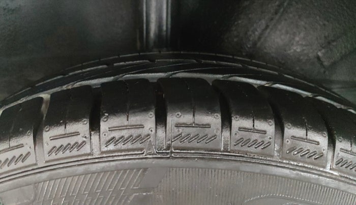 2018 Toyota YARIS V CVT, Petrol, Automatic, 74,673 km, Right Rear Tyre Tread