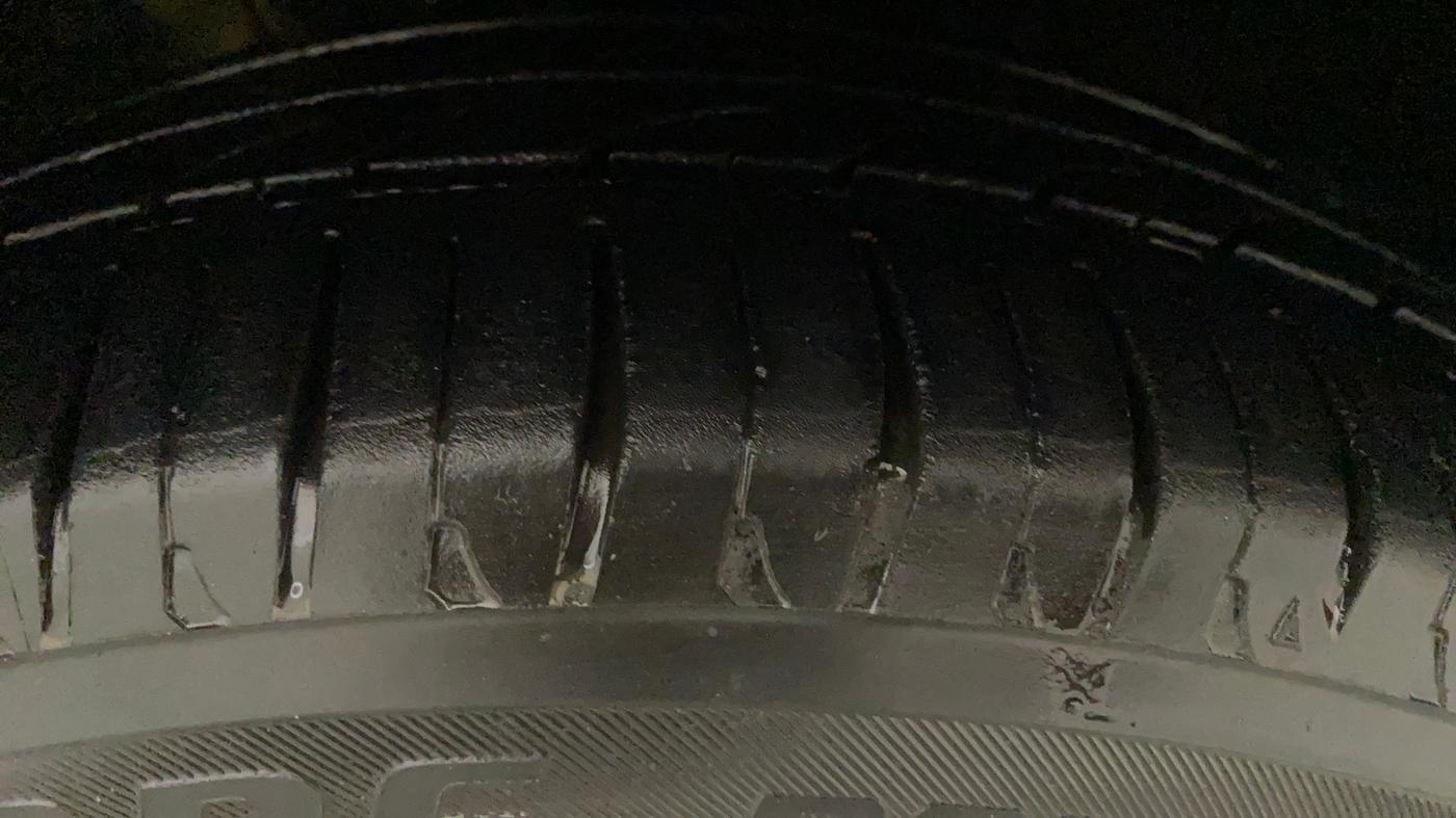 2016 Volkswagen Polo GT TSI AT, Petrol, Automatic, 94,534 km, Right Front Tyre Tread
