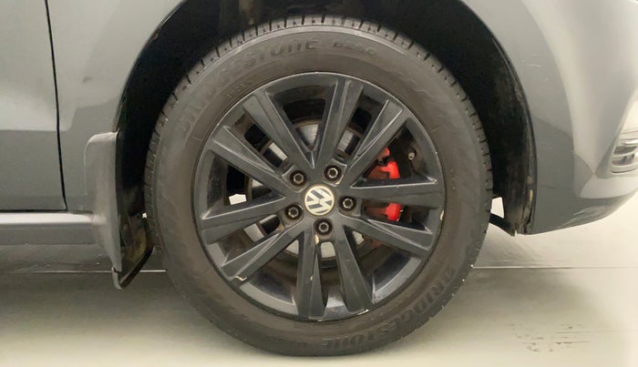 2016 Volkswagen Polo GT TSI AT, Petrol, Automatic, 94,534 km, Right Front Wheel