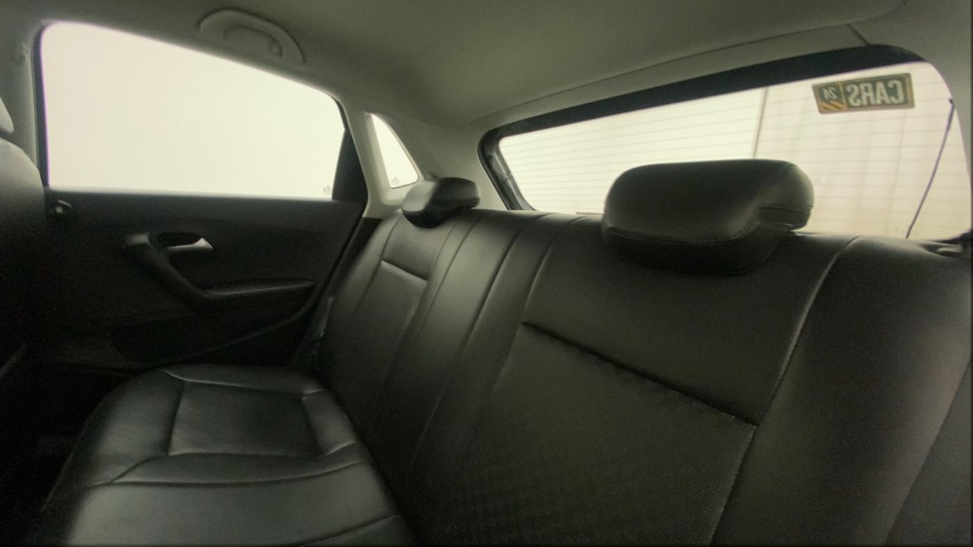 2016 Volkswagen Polo GT TSI AT, Petrol, Automatic, 94,534 km, Right Side Rear Door Cabin