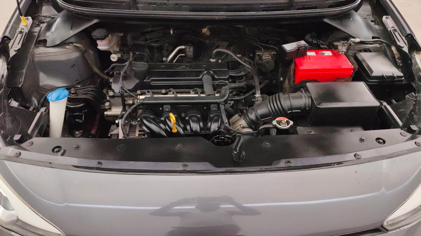 2017 Hyundai Elite i20 ASTA 1.2, Petrol, Manual, 28,808 km, Engine View