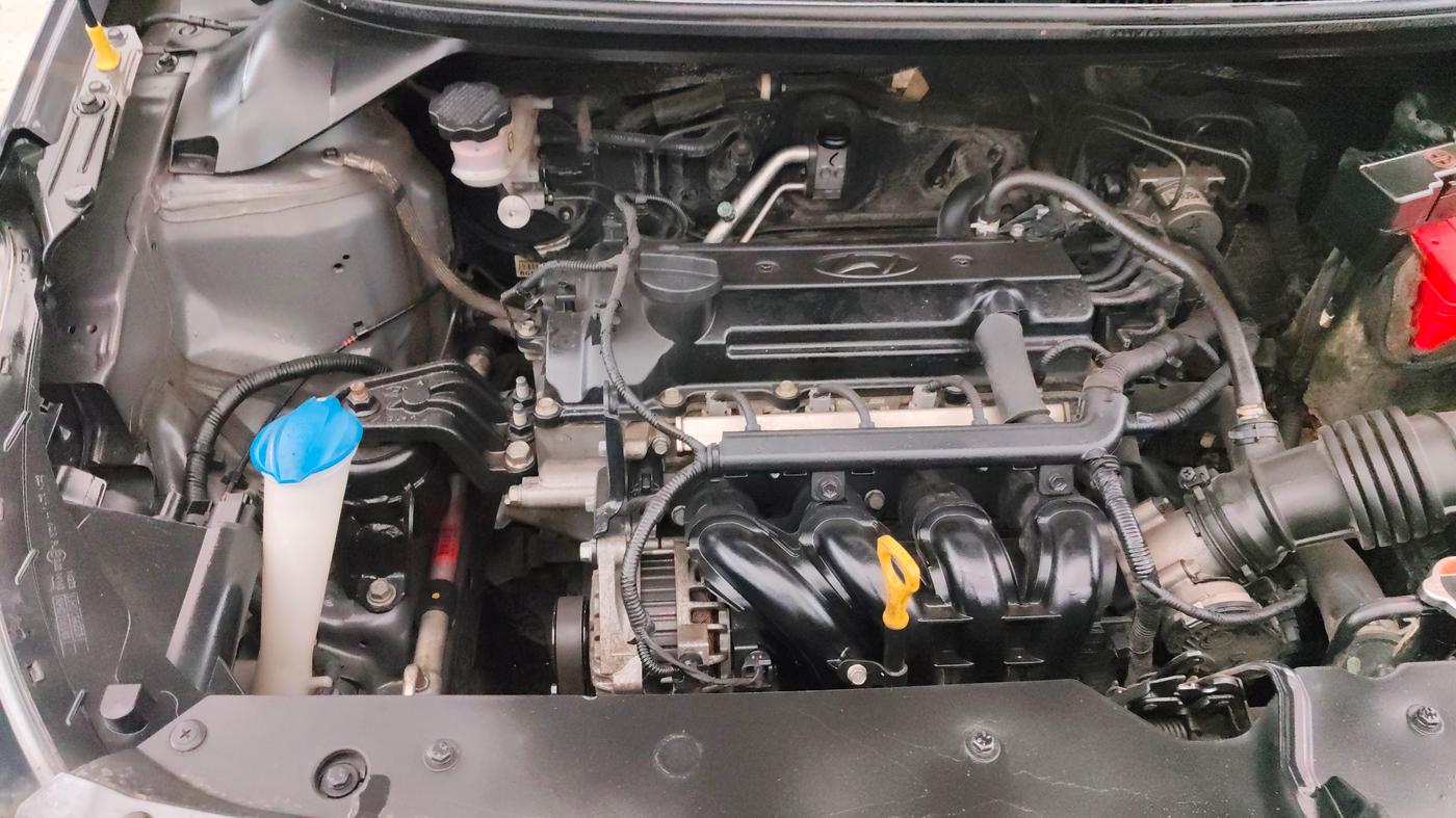2017 Hyundai Elite i20 ASTA 1.2, Petrol, Manual, 28,808 km, Engine View - Right