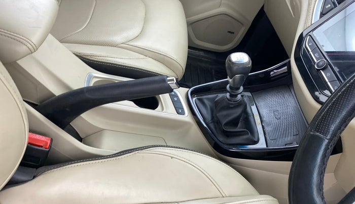 2021 MG HECTOR SHARP HYBRID 1.5 PETROL, Petrol, Manual, 17,022 km, Gear Lever