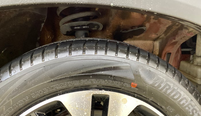 2021 MG HECTOR SHARP HYBRID 1.5 PETROL, Petrol, Manual, 17,022 km, Right Front Tyre Tread