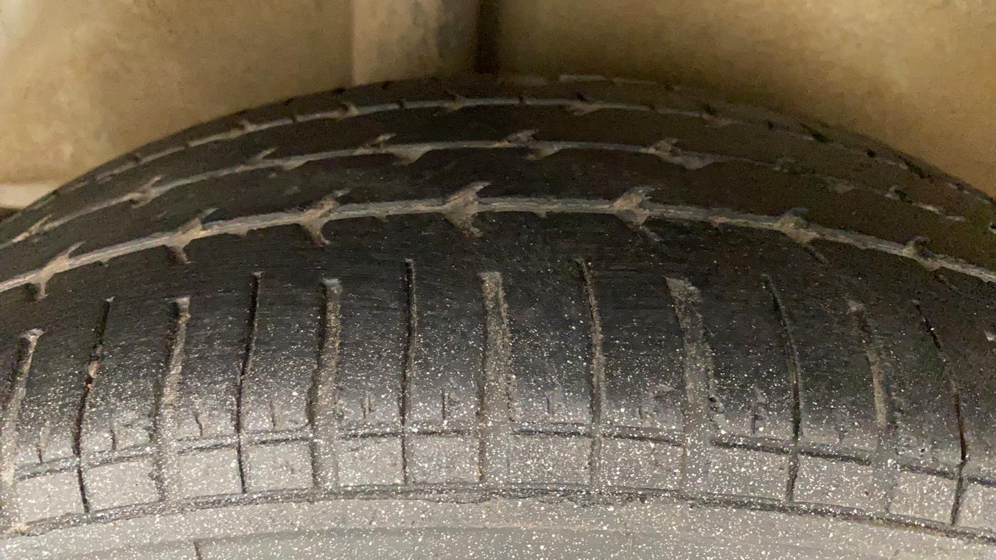 2013 Maruti Ritz VXI, Petrol, Manual, 40,162 km, Right Rear Tyre Tread