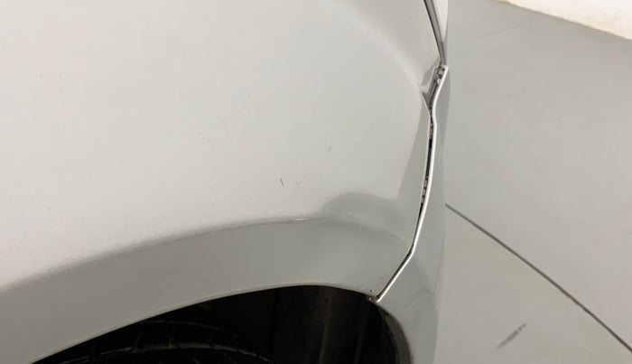 2013 Maruti Ritz VXI, Petrol, Manual, 40,162 km, Right fender - Slightly dented