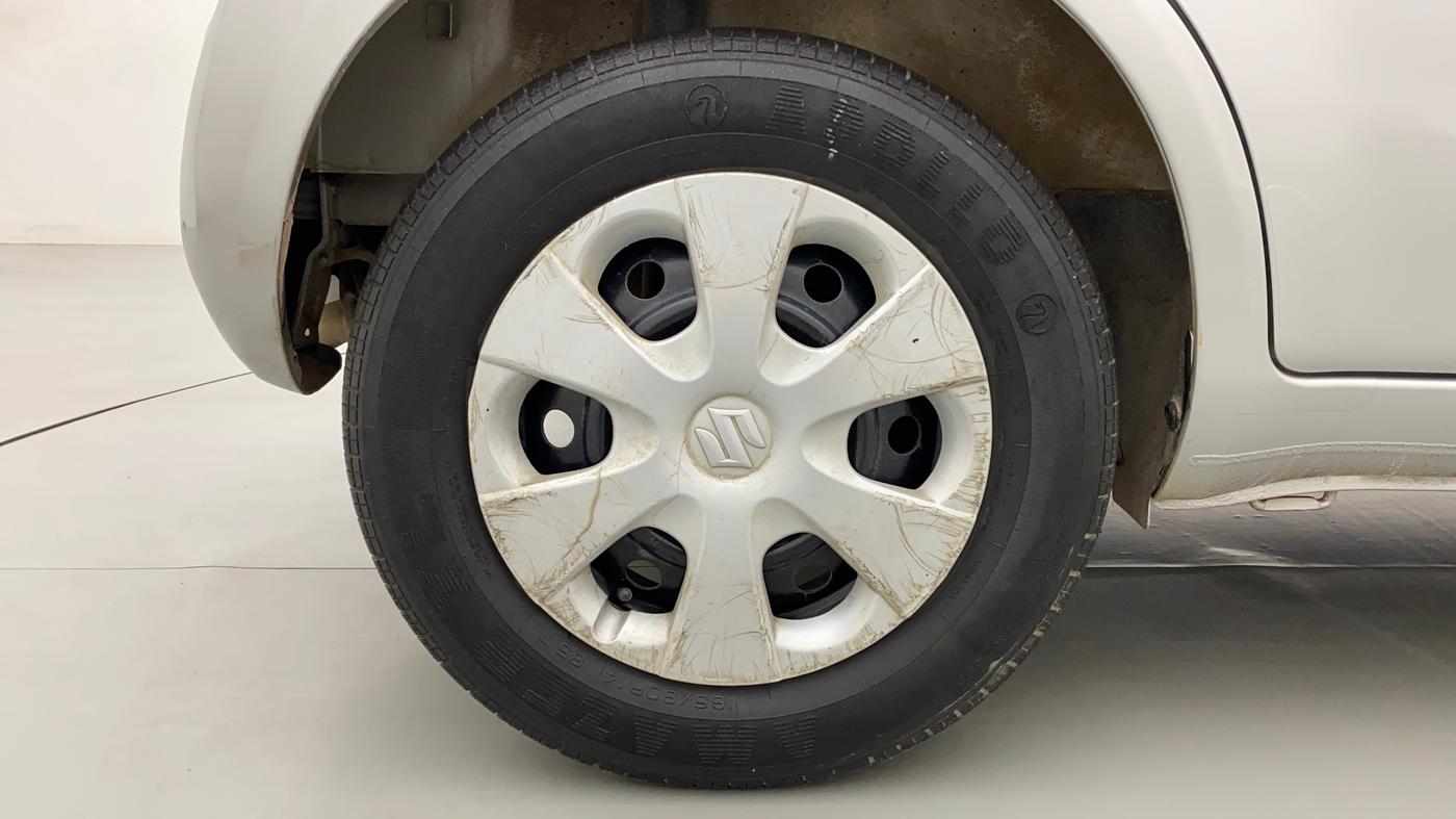 2013 Maruti Ritz VXI, Petrol, Manual, 40,162 km, Right Rear Wheel