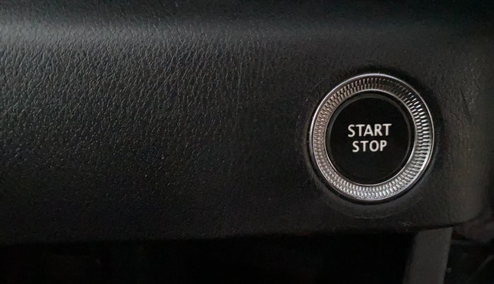 2022 Nissan MAGNITE XV RED EDITION, Petrol, Manual, 57,569 km, Keyless Start/ Stop Button