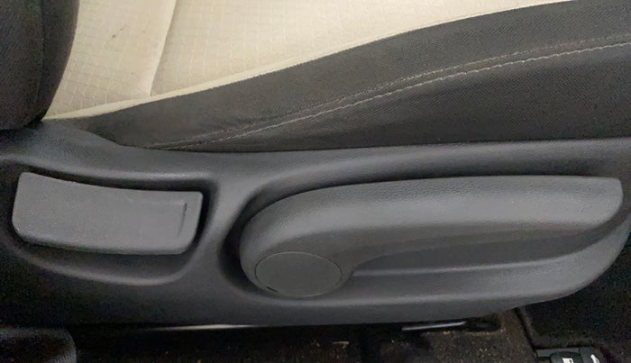 2018 Hyundai Verna 1.6 EX VTVT AT, Petrol, Automatic, 34,558 km, Driver Side Adjustment Panel