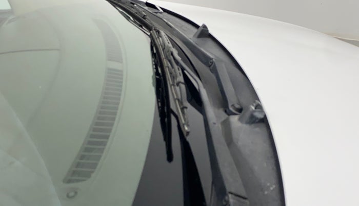 2017 Maruti Ertiga ZDI + SHVS, Diesel, Manual, 1,10,110 km, Front windshield - Wiper nozzle not functional