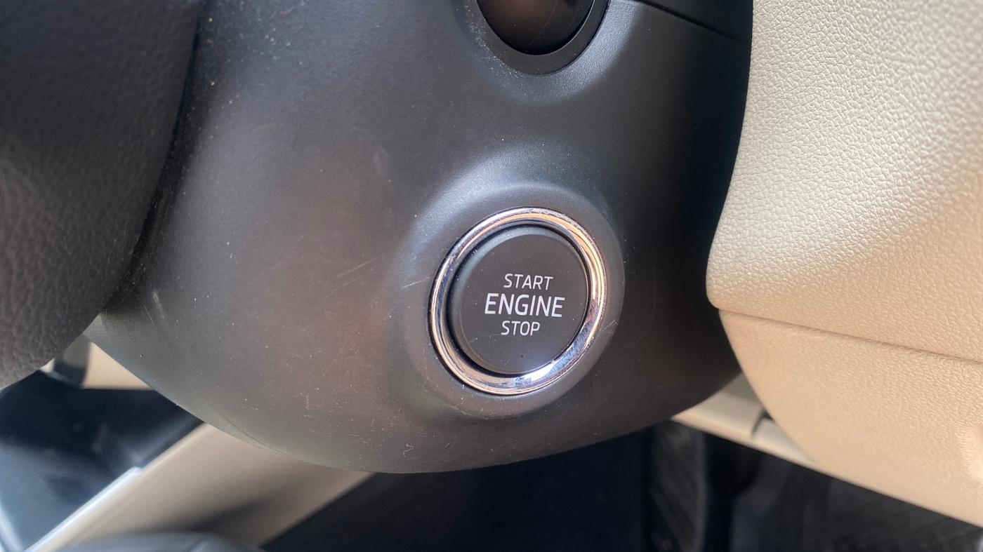 2022 Skoda SLAVIA STYLE 1.5L TSI DSG, Petrol, Automatic, 50,827 km, Keyless Start/ Stop Button