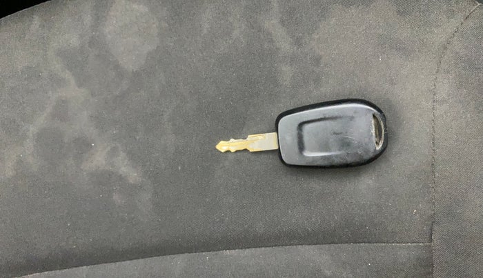 2018 Renault Kwid RXL, Petrol, Manual, 37,030 km, Key Close Up