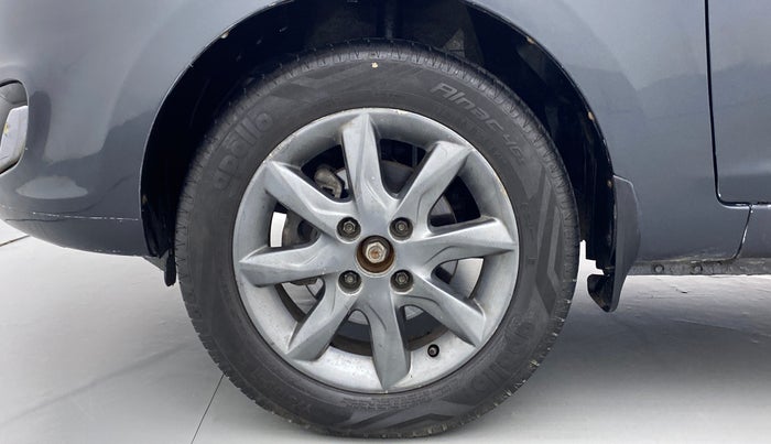 2016 Tata Bolt XT REVOTRON, CNG, Manual, Left Front Wheel
