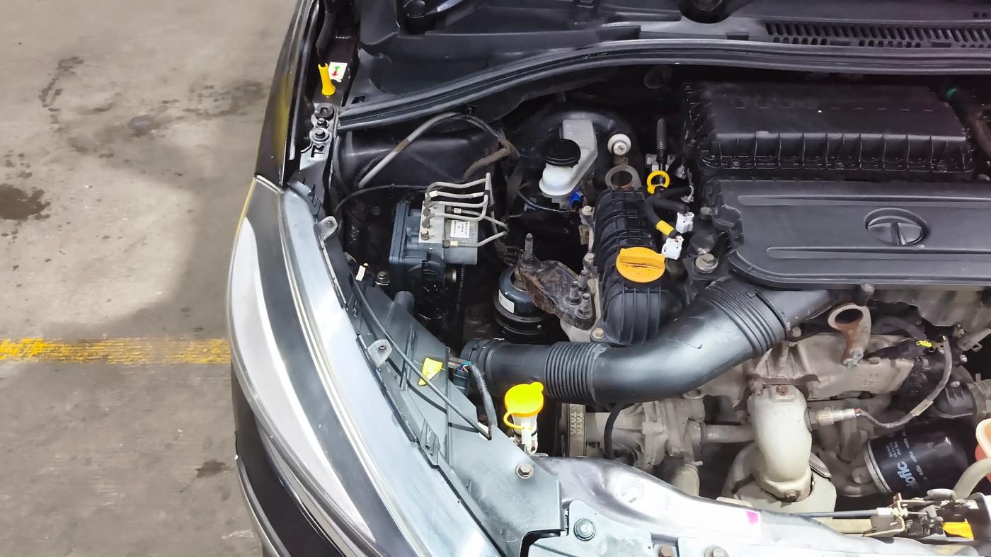 2023 Tata Tiago XZ PLUS CNG, CNG, Manual, 37,636 km, Engine View - Right