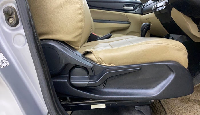 2019 Honda Amaze 1.2L I-VTEC V CVT, Petrol, Automatic, 81,442 km, Driver Side Adjustment Panel