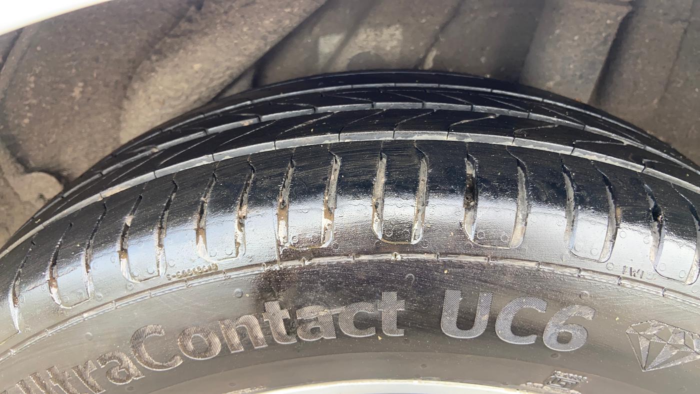 2018 Hyundai Verna 1.6 CRDI SX + AT, Diesel, Automatic, 86,180 km, Left Rear Tyre Tread