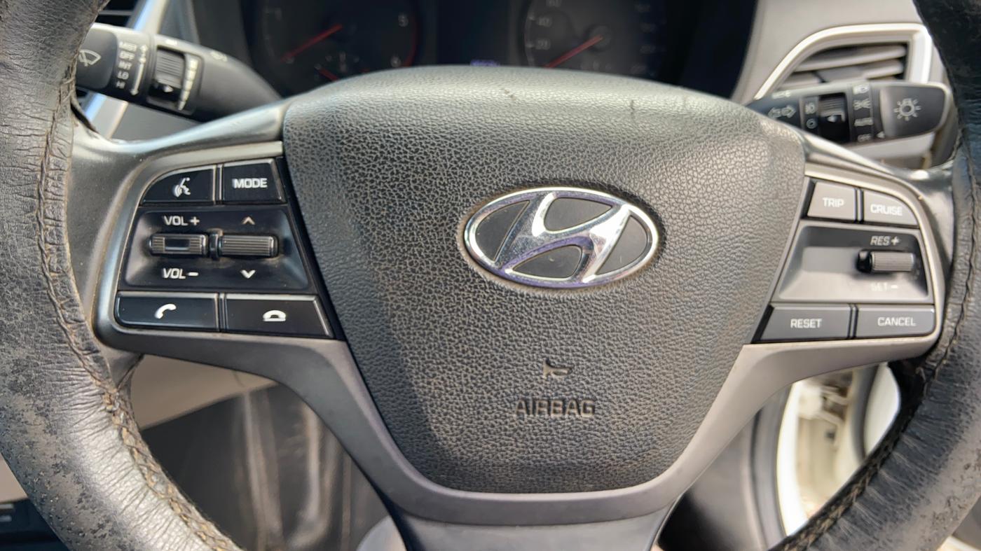 2018 Hyundai Verna 1.6 CRDI SX + AT, Diesel, Automatic, 86,180 km, Adaptive Cruise Control