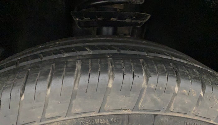 2020 Tata Harrier XM 2.0L KRYOTEC, Diesel, Manual, 73,584 km, Left Front Tyre Tread