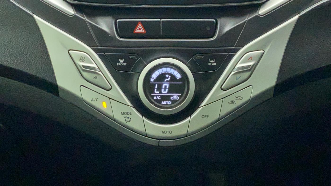 2017 Maruti Baleno ALPHA PETROL 1.2, Petrol, Manual, 28,328 km, Automatic Climate Control