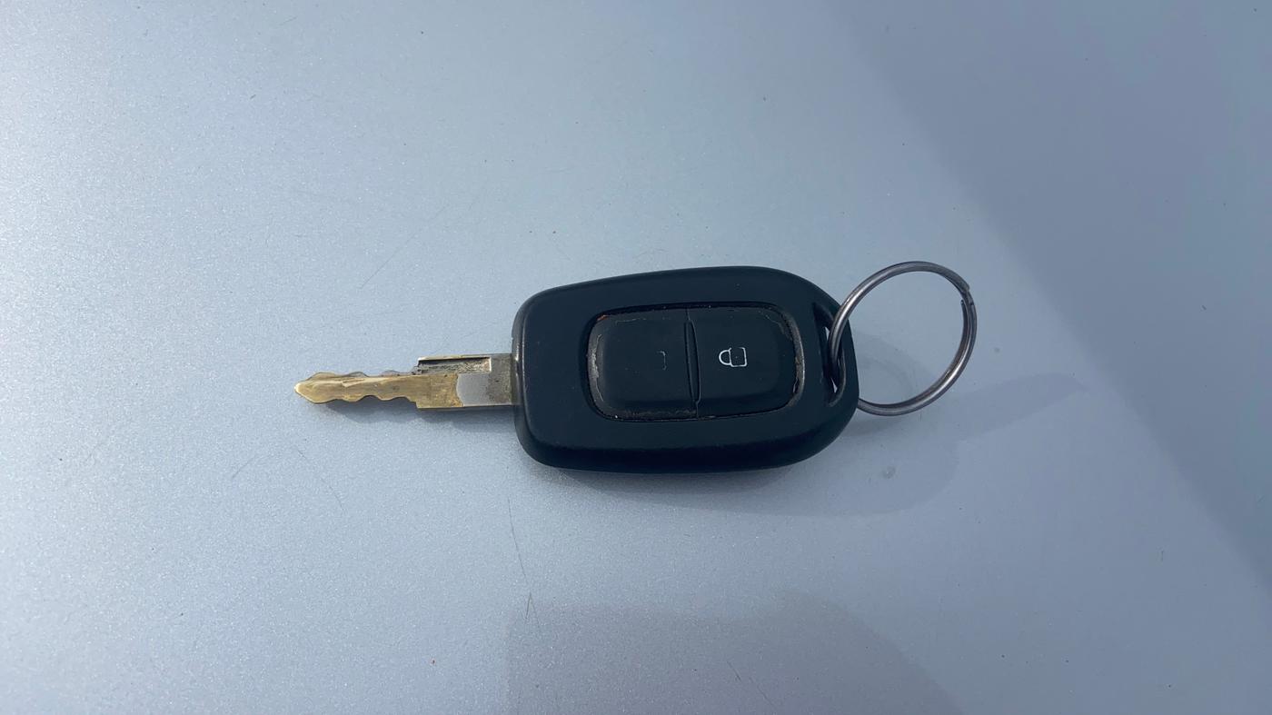 2019 Renault Kwid RXT 1.0 (O), Petrol, Manual, 1,23,933 km, Key Close Up