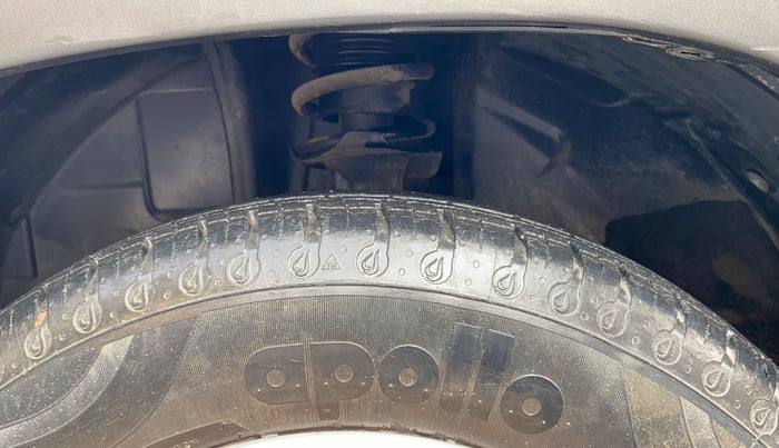 2020 Renault Kwid RXT 1.0 (O), Petrol, Manual, 18,092 km, Left Front Tyre Tread