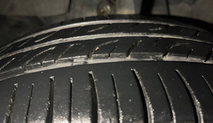 2017 Honda Jazz 1.2L I-VTEC V AT, Petrol, Automatic, 30,221 km, Left Front Tyre Tread