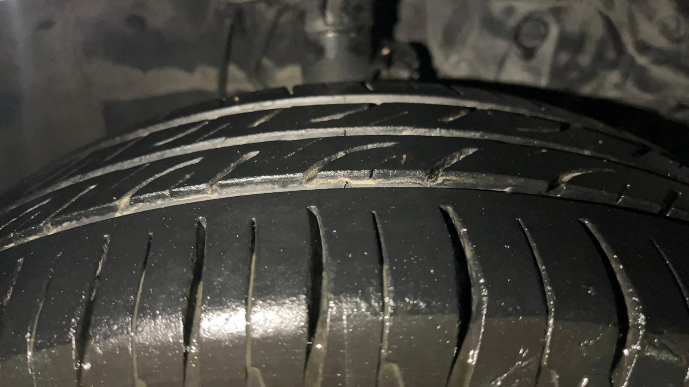 2017 Honda Jazz 1.2L I-VTEC V AT, Petrol, Automatic, 30,221 km, Right Front Tyre Tread