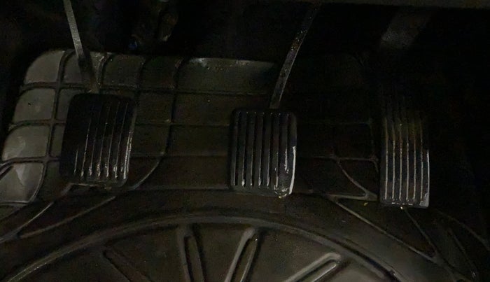 2014 Hyundai Xcent S 1.2, Petrol, Manual, 96,310 km, Pedals