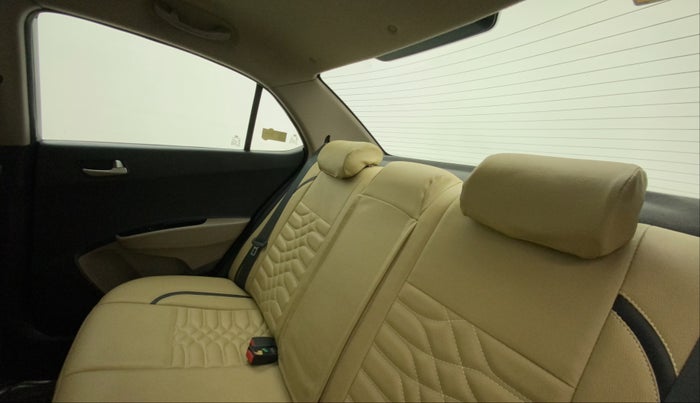 2014 Hyundai Xcent S 1.2, Petrol, Manual, 96,310 km, Right Side Rear Door Cabin