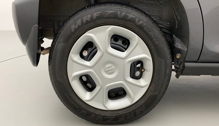 2022 Maruti S PRESSO VXI (O) CNG, CNG, Manual, 22,727 km, Right Rear Wheel