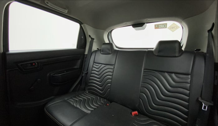 2022 Maruti S PRESSO VXI (O) CNG, CNG, Manual, 22,727 km, Right Side Rear Door Cabin