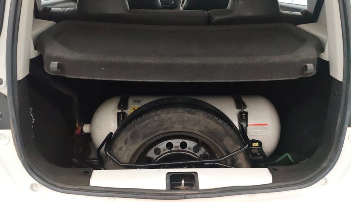 2022 Maruti New Wagon-R VXI CNG 1.0, CNG, Manual, 63,715 km, Boot Inside