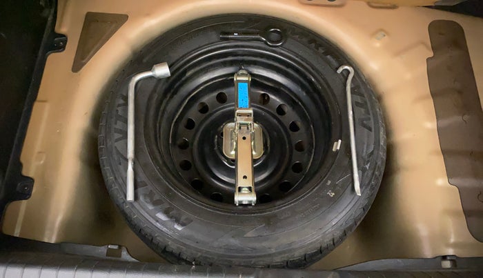 2018 Hyundai Elite i20 ASTA 1.2 DUAL TONE, Petrol, Manual, 76,921 km, Spare Tyre