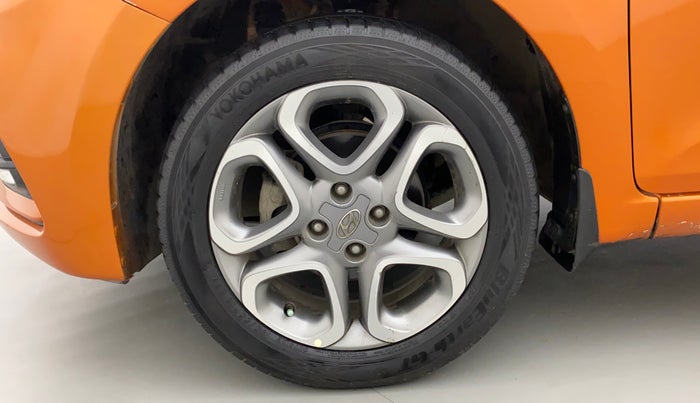 2018 Hyundai Elite i20 ASTA 1.2 DUAL TONE, Petrol, Manual, 76,921 km, Left Front Wheel