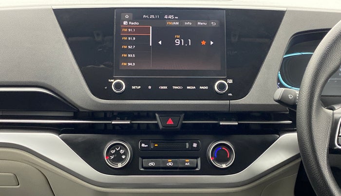 2022 KIA CARENS PRESTIGE 1.4G MT 7STR, Petrol, Manual, 4,728 km, Air Conditioner