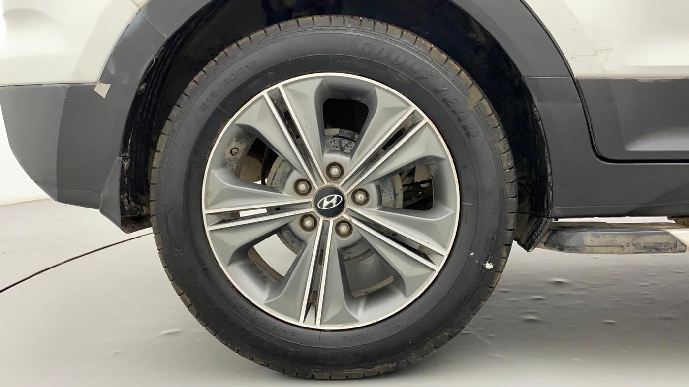 2017 Hyundai Creta SX PLUS AT 1.6 PETROL, Petrol, Automatic, 87,878 km, Right Rear Wheel