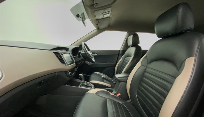 2017 Hyundai Creta SX PLUS AT 1.6 PETROL, Petrol, Automatic, 87,878 km, Right Side Front Door Cabin