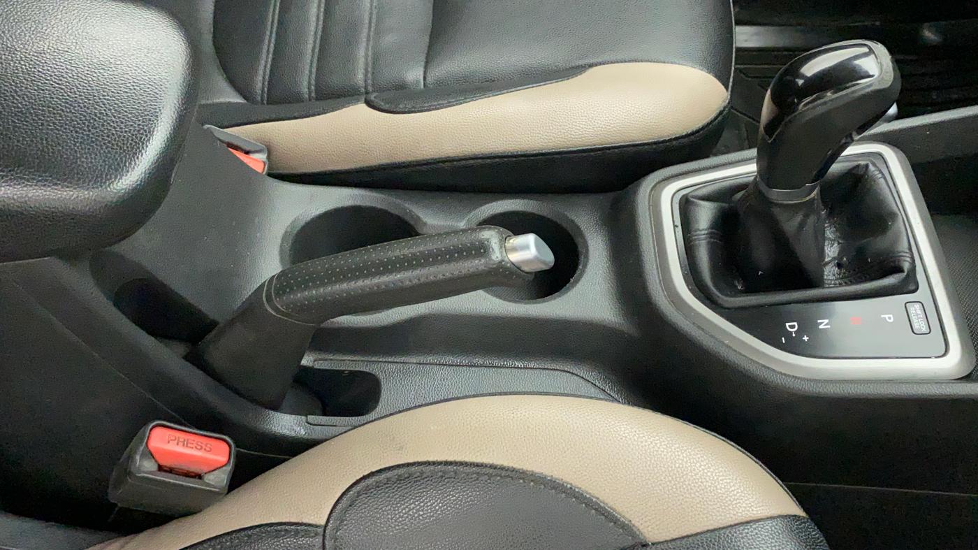 2017 Hyundai Creta SX PLUS AT 1.6 PETROL, Petrol, Automatic, 87,878 km, Gear Lever