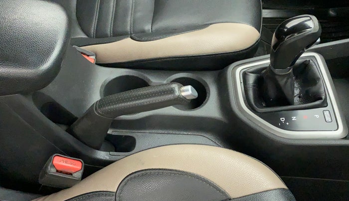 2017 Hyundai Creta SX PLUS AT 1.6 PETROL, Petrol, Automatic, 87,878 km, Gear Lever