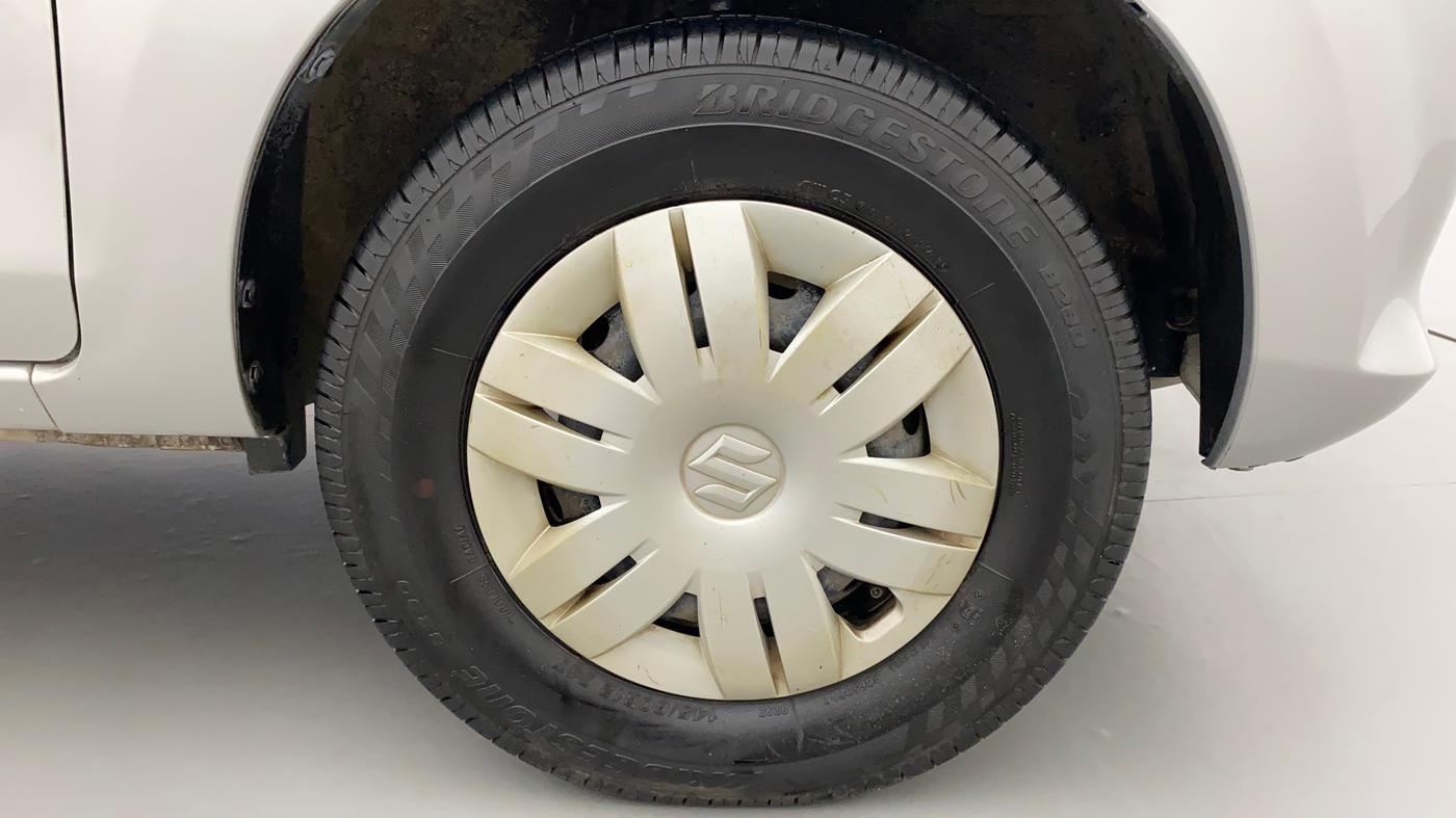 2013 Maruti Alto 800 LXI, Petrol, Manual, 33,923 km, Right Front Wheel