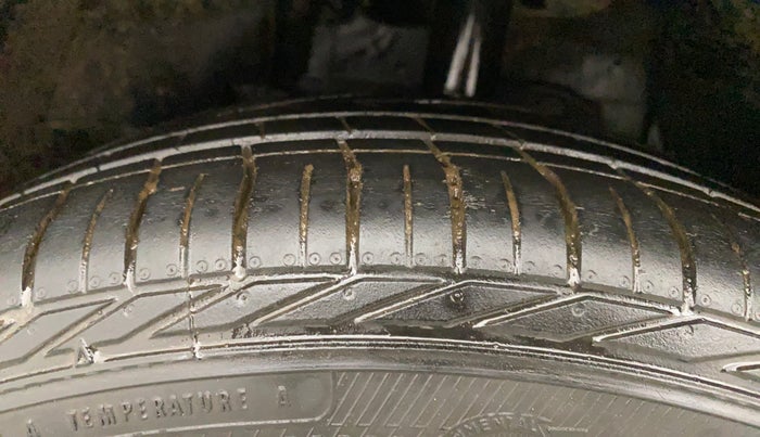 2022 Tata NEXON XZA PLUS KAZIRANGA PETROL, Petrol, Automatic, 68,772 km, Left Front Tyre Tread