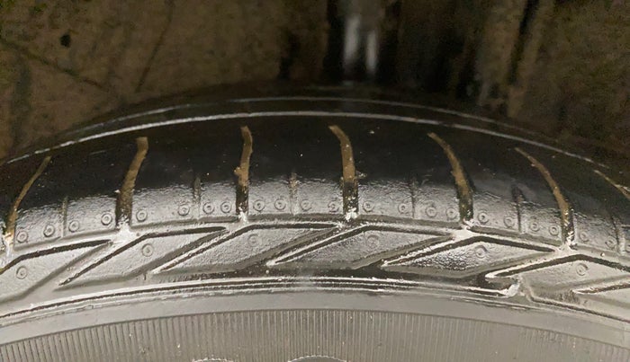 2022 Tata NEXON XZA PLUS KAZIRANGA PETROL, Petrol, Automatic, 68,772 km, Left Rear Tyre Tread