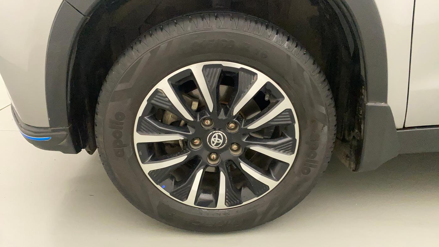 2022 Toyota URBAN CRUISER PREMIUM GRADE AT, Petrol, Automatic, 35,096 km, Left Front Wheel