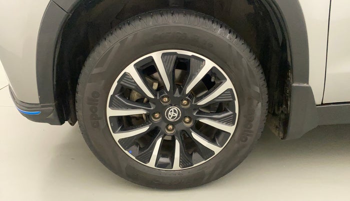 2022 Toyota URBAN CRUISER PREMIUM GRADE AT, Petrol, Automatic, 35,096 km, Left Front Wheel