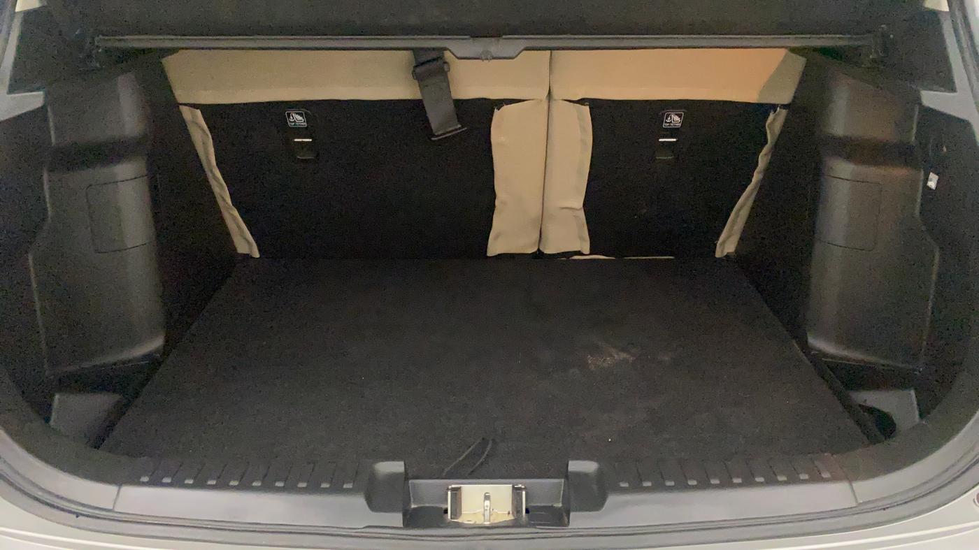 2022 Toyota URBAN CRUISER PREMIUM GRADE AT, Petrol, Automatic, 35,096 km, Boot Inside