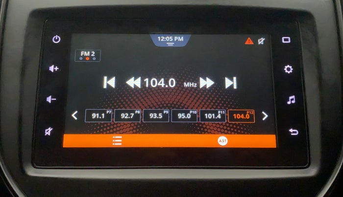2022 Toyota URBAN CRUISER PREMIUM GRADE AT, Petrol, Automatic, 35,096 km, Infotainment System