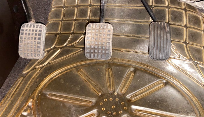 2016 Tata Zest XM RT 90 PS ABS, Petrol, Manual, 11,296 km, Pedals