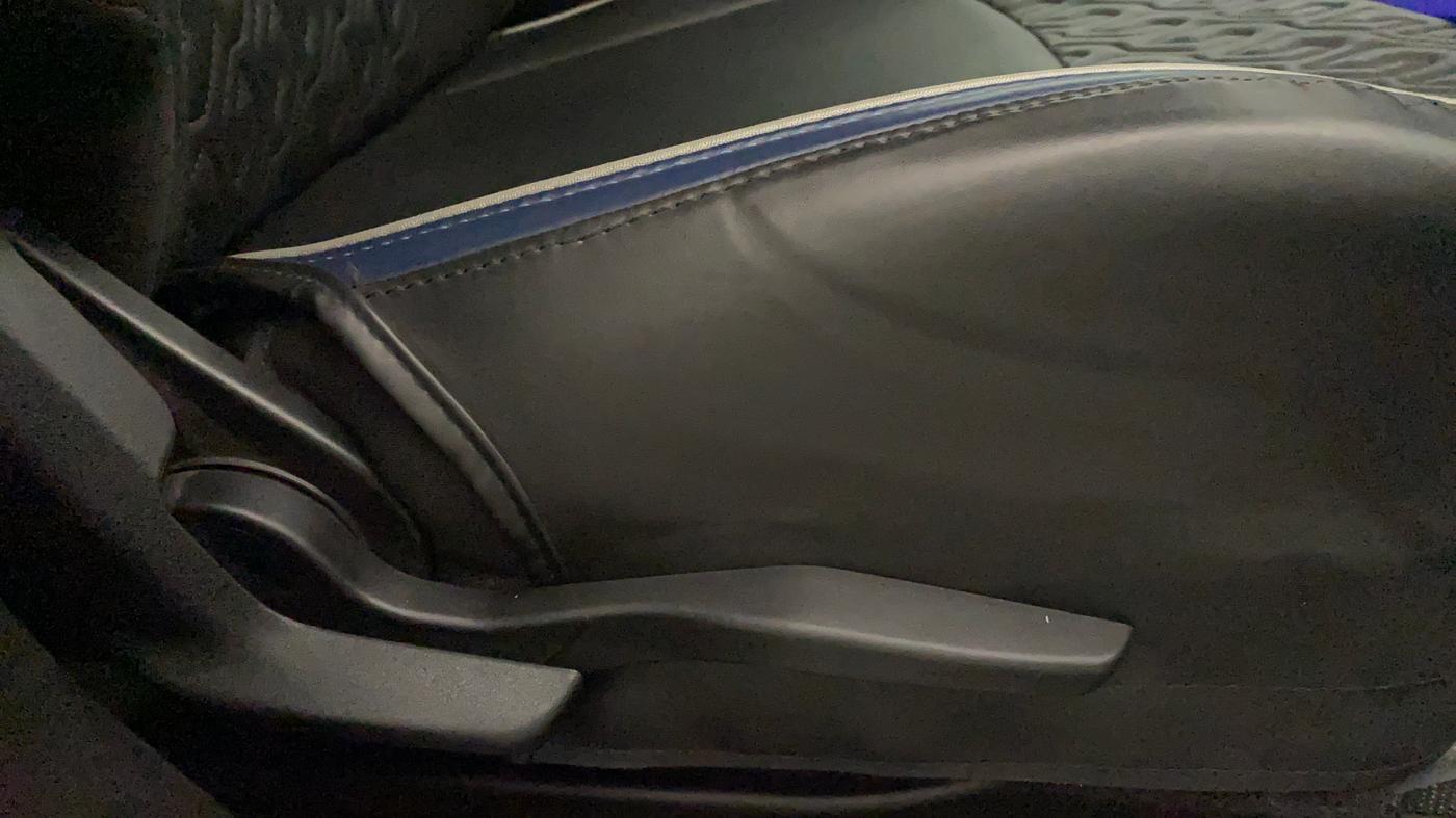 2022 Maruti Baleno ALPHA PETROL 1.2, Petrol, Manual, 15,771 km, Driver Side Adjustment Panel