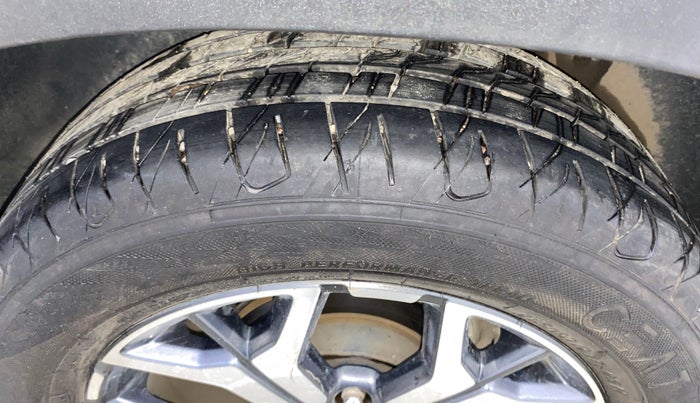 2020 KIA SELTOS GTX PLUS AT 1.5 DIESEL, Diesel, Automatic, 31,482 km, Left Rear Tyre Tread