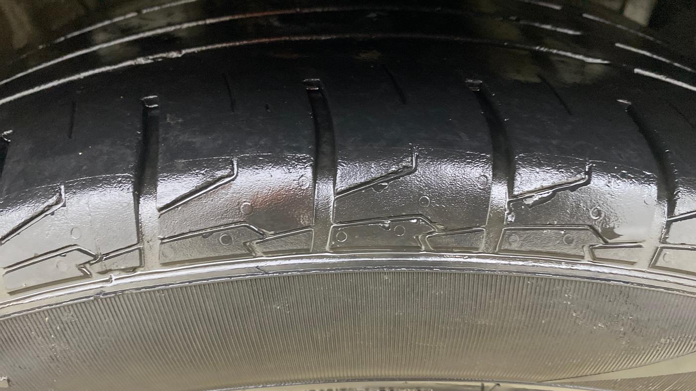 2022 Hyundai Creta SX (O) IVT 1.5 PETROL, Petrol, Automatic, 42,131 km, Right Front Tyre Tread